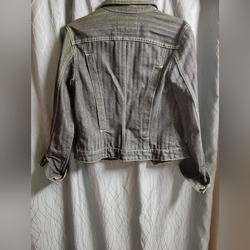 Jacket - Picture 2 of 3